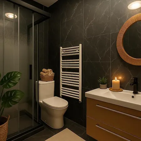 Arc De Triomphe -marie Antoinette Garden